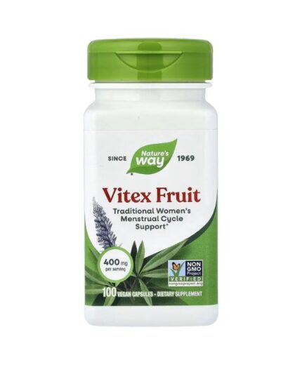 Une bouteille de Nature's Way - Vitex Fruit, 100 gélules, un complément alimentaire végétalien pour le soutien traditionnel du cycle menstruel des femmes, portant le logo Non-GMO Project Verified.